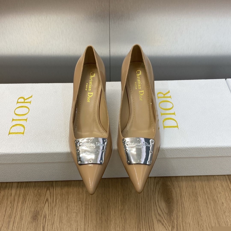 ch**an D*or slippers